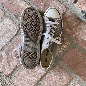 Gray Converse